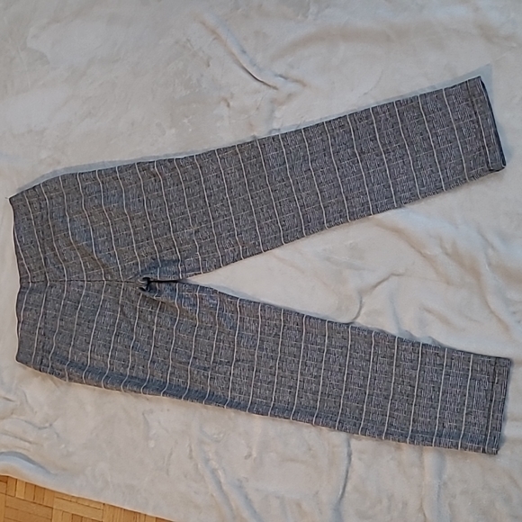 Max Studio Plaid Pants Stretchy Waist - Picture 3 of 4